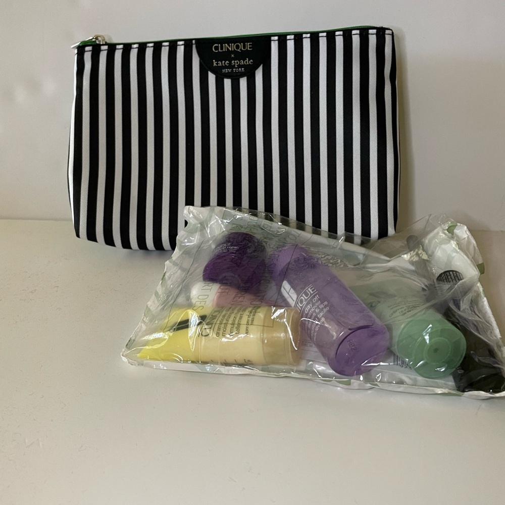Clinique x Kate Spade Cosmetics Bag and Deluxe Size Clinique Samples